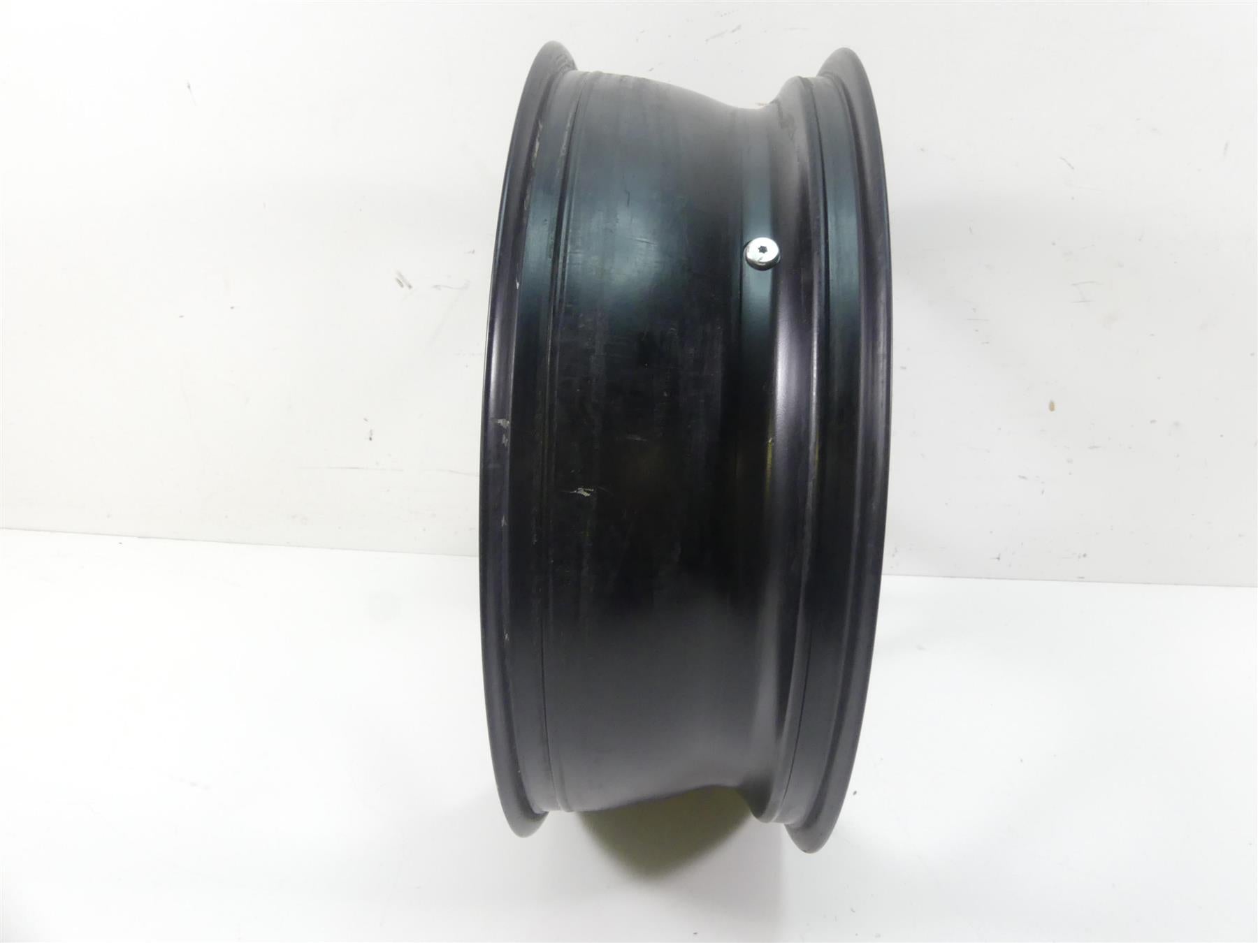 2014 Ducati Hypermotard 821 SP Rear 17x5.5 Marchesini Wheel Rim 50121651AB {{ shop.shopifyCountryName }} - Mototech271