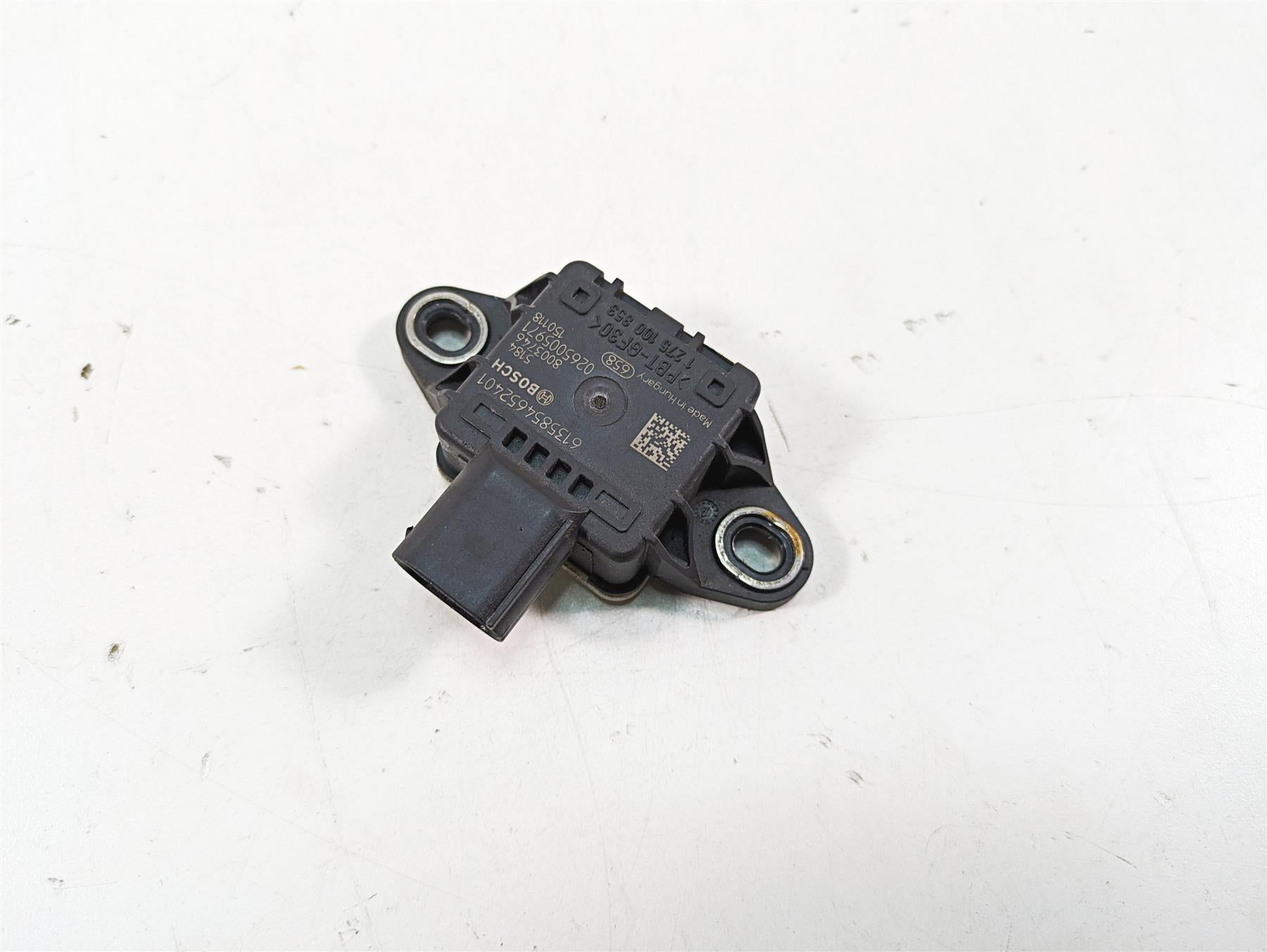 2015 BMW S1000RR K46 Bosch Speed Sensor Drehratensensor 61358546524