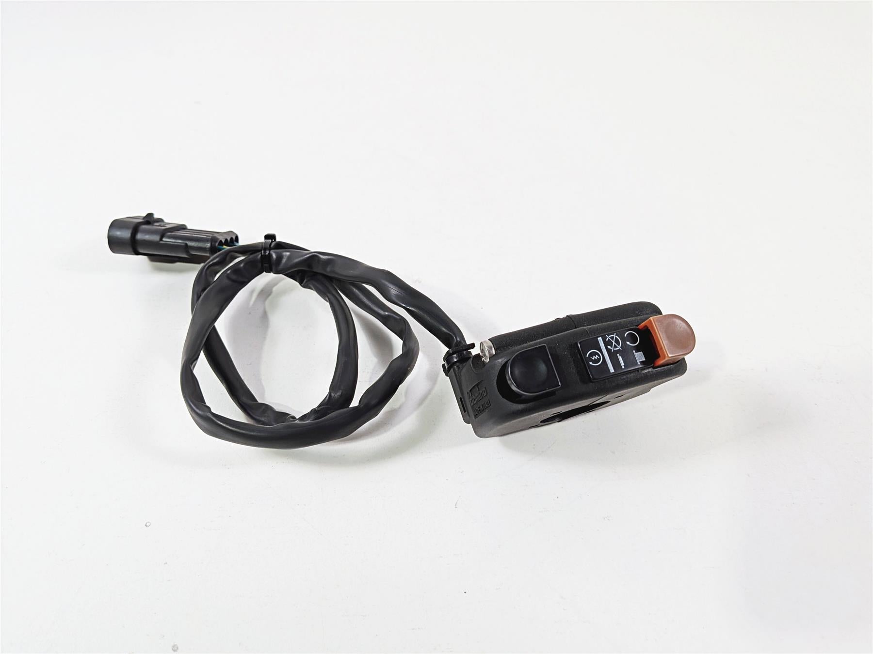 2014 Aprilia RSV4 RR Factory domino Right Hand Start Control Switch B045021 {{ shop.shopifyCountryName }} - Mototech271