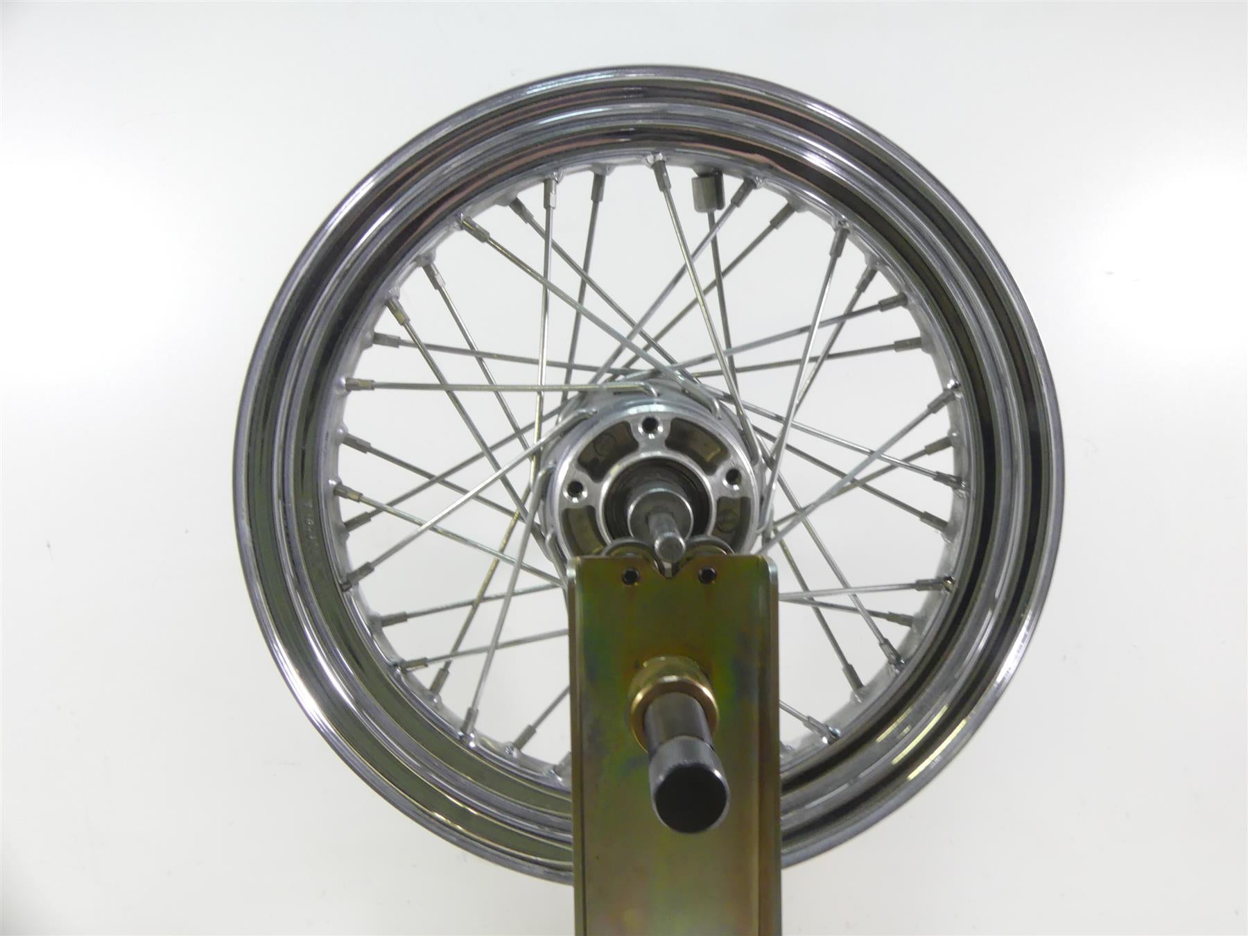 2001 Harley Touring FLHRCI Road King Straight Front Wheel Rim 16x3 43085-97 {{ shop.shopifyCountryName }} - Mototech271