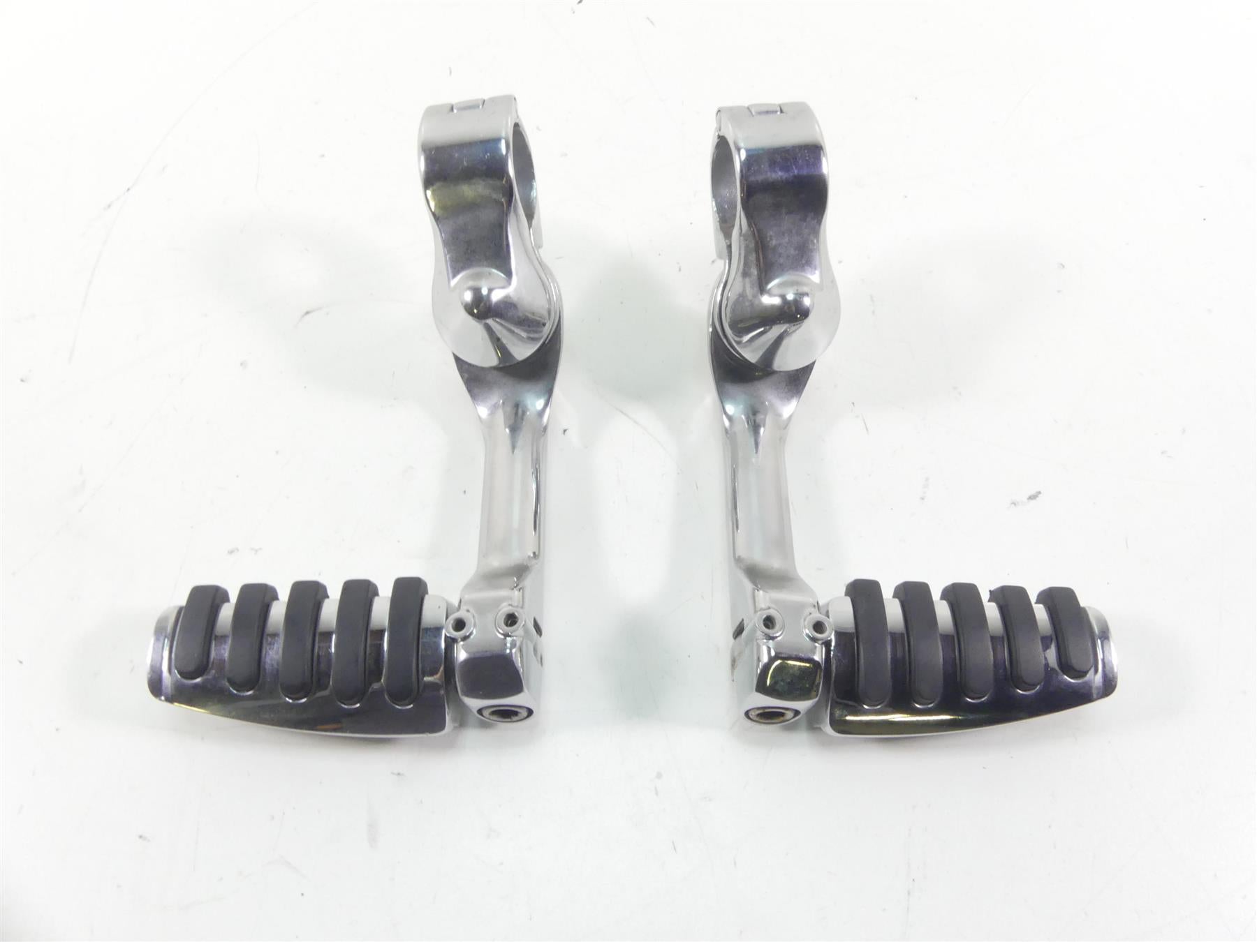 2009 Harley FLHTCU SE4 CVO E-Glide Highway Footpeg Foot Peg Set {{ shop.shopifyCountryName }} - Mototech271