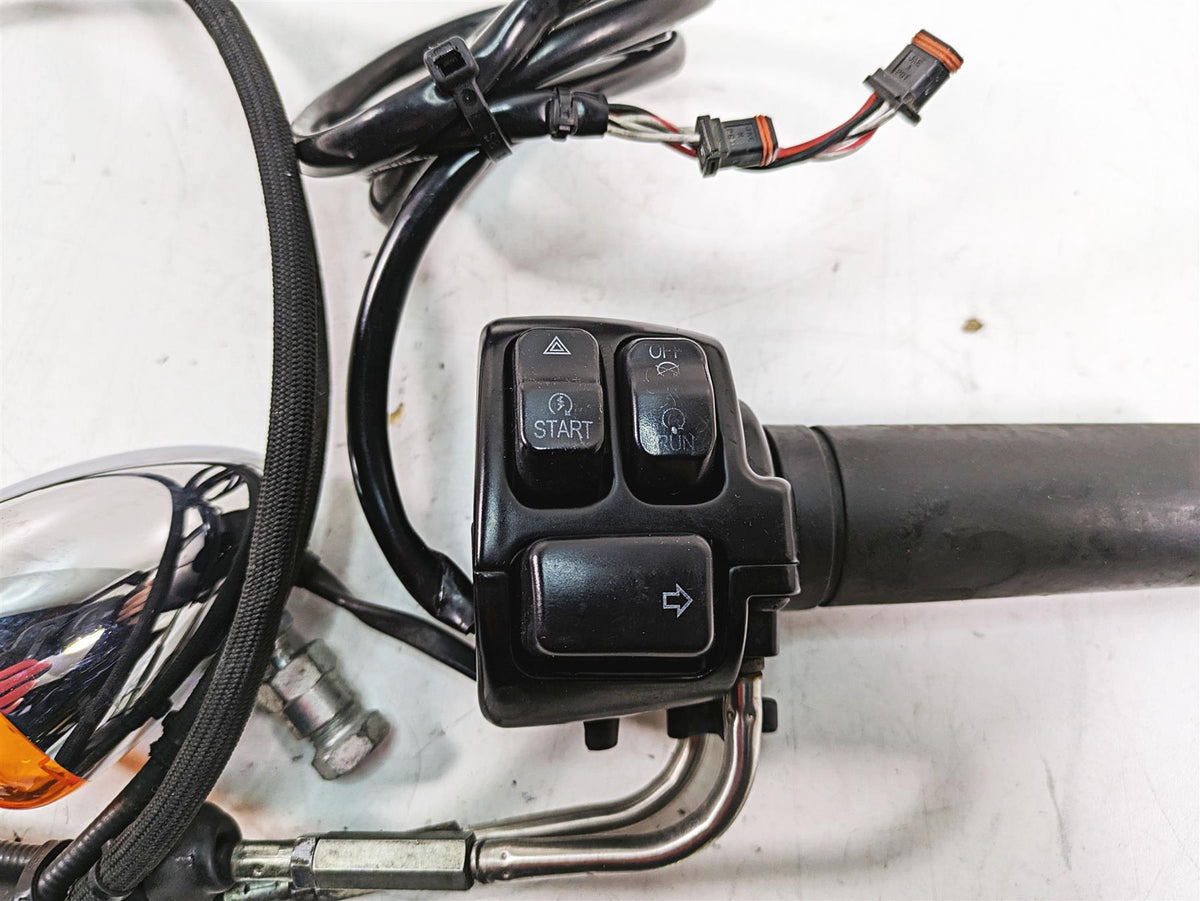 2015 Harley FXDL Dyna Low Rider Right Hand Control Switch + Led Blinker 72944-12 {{ shop.shopifyCountryName }} - Mototech271