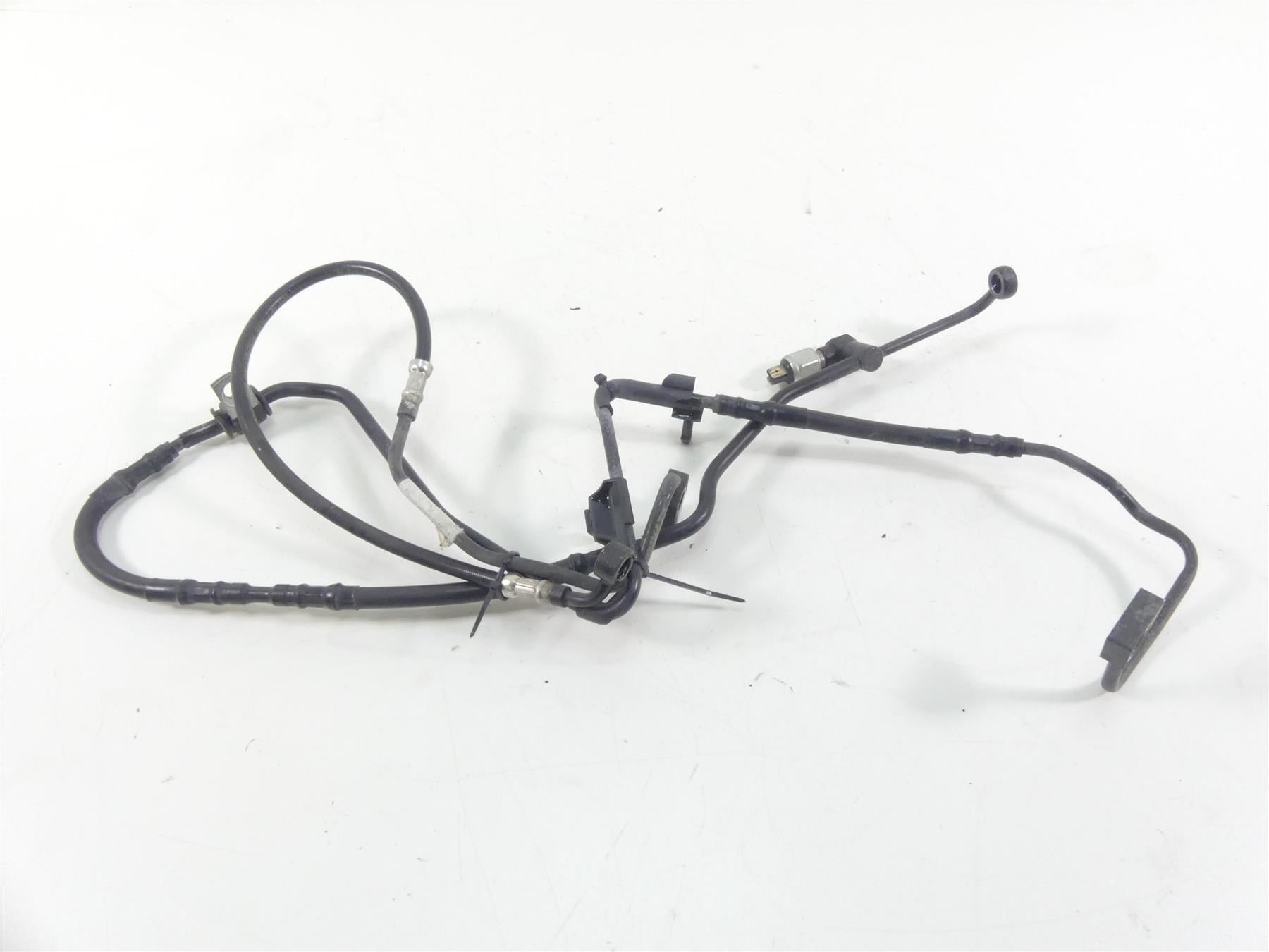 2014 Harley Touring FLHTK Electra Glide Rear Abs Brake Line Set 41800012 {{ shop.shopifyCountryName }} - Mototech271