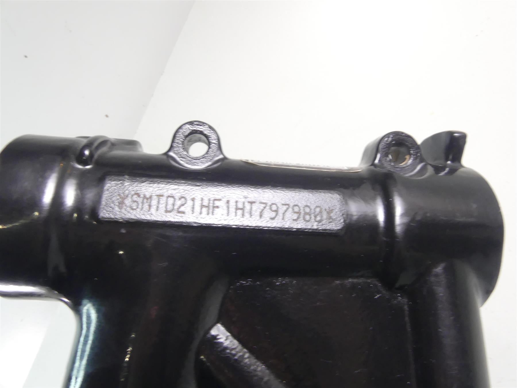 2017 Triumph Thruxton 1200 R Straight Main Frame Chassis With Pennsylvania Salvage Title T2074762 {{ shop.shopifyCountryName }} - Mototech271