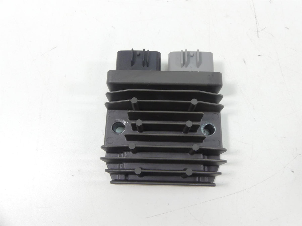 2016 BMW R1200GS K50 Rectifier Voltage Regulator 12318523367 FH020AA {{ shop.shopifyCountryName }} - Mototech271