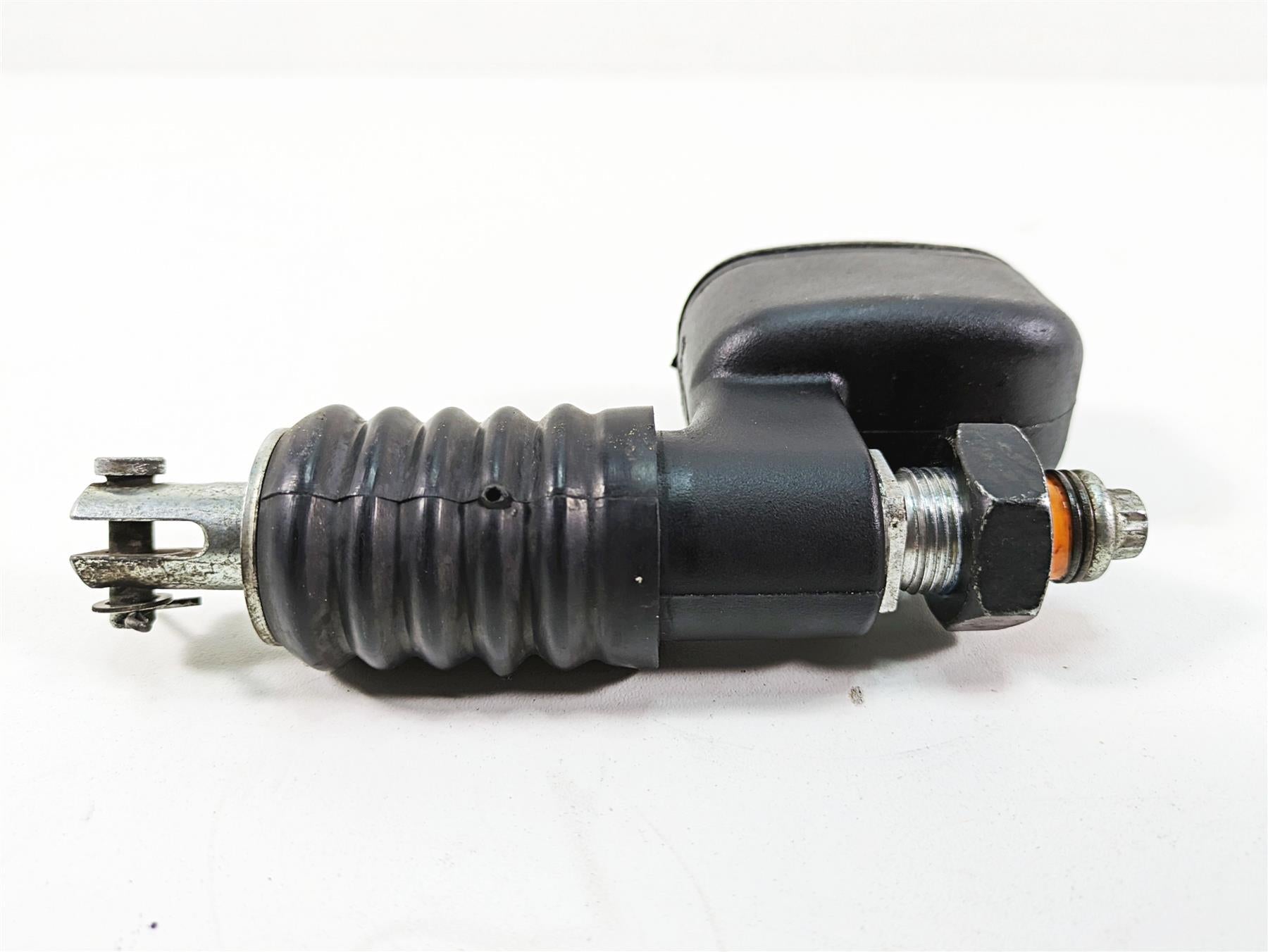 2006 Harley Touring FLHXI Street Glide Rear Brake Master Cylinder 41767-05E {{ shop.shopifyCountryName }} - Mototech271