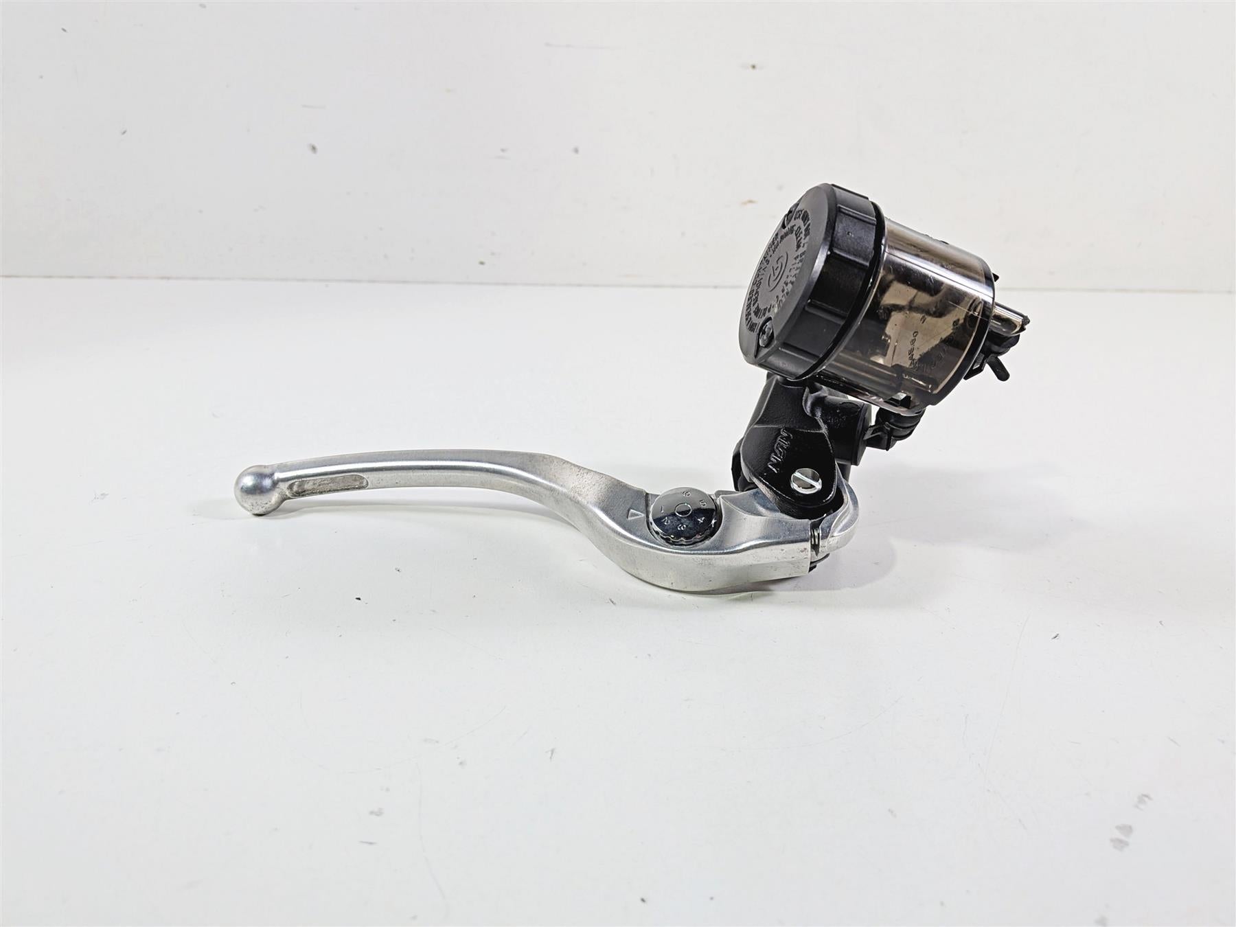 BMW S1000RR Front Brake Master Radial Cylinder 3/4 Nissin 32727723174 {{ shop.shopifyCountryName }} - Mototech271
