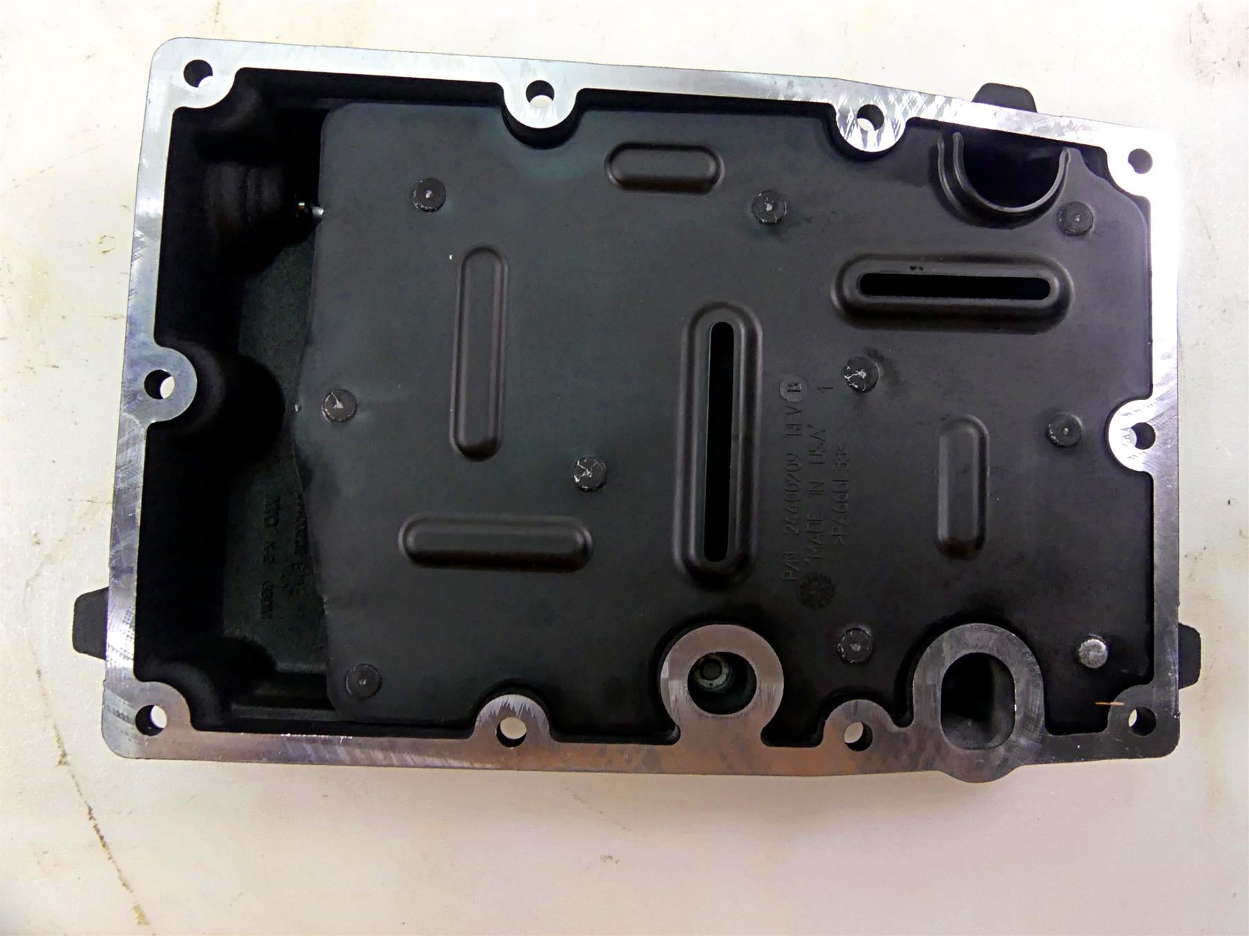 2020 Harley Softail FXST Standard Lower Transmission Oil Pan 24400209 {{ shop.shopifyCountryName }} - Mototech271