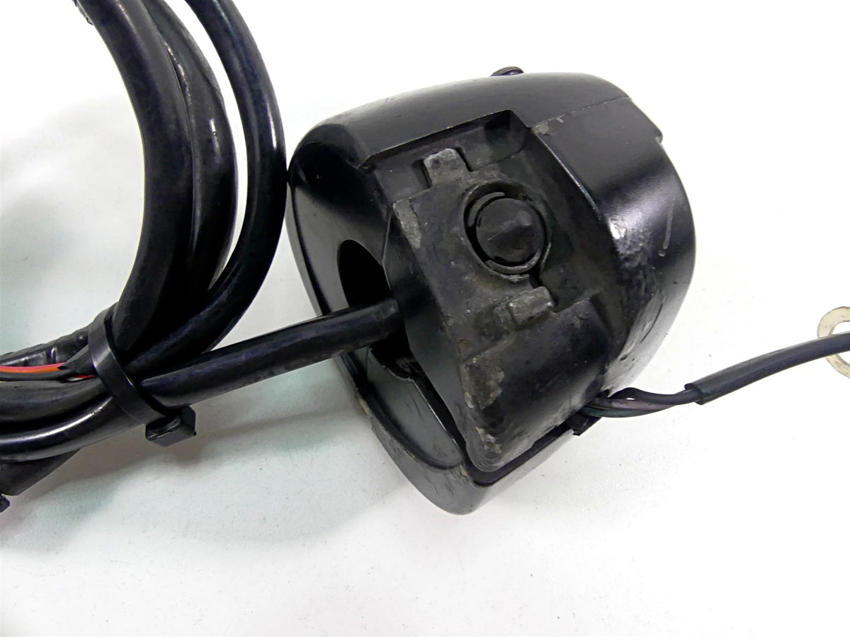 2011 Harley Softail FXS Blackline Left Hand Control Switch - Read 72951-12A {{ shop.shopifyCountryName }} - Mototech271
