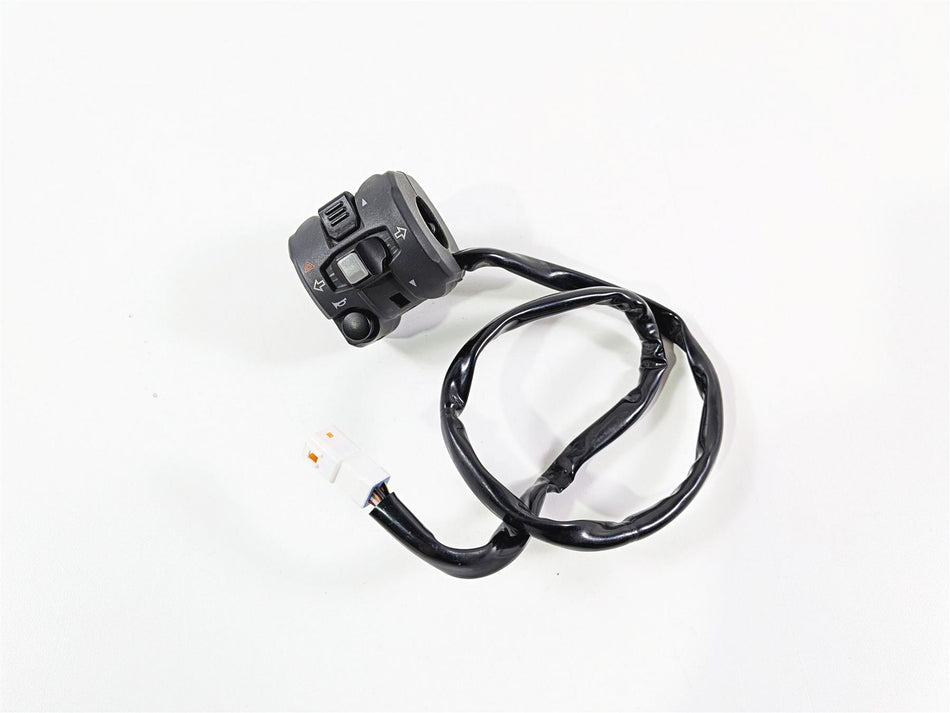 2019 Ducati 959 Panigale Left Hand Turn Signal Control Switch - Read 65110132A {{ shop.shopifyCountryName }} - Mototech271