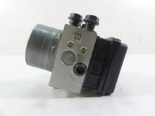 Load image into Gallery viewer, 2020 Ducati Panigale 1100 V4 S SBK Abs Brake Pump Module Unit 54240881A
