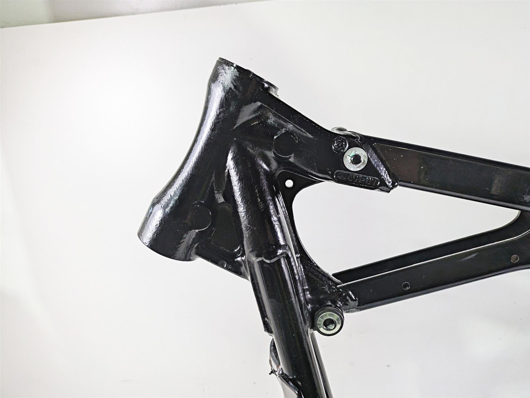 2017 Harley FLS Softail Slim Straight Main Frame Chassis With Clean North Caroline Title 47173-11BHP {{ shop.shopifyCountryName }} - Mototech271