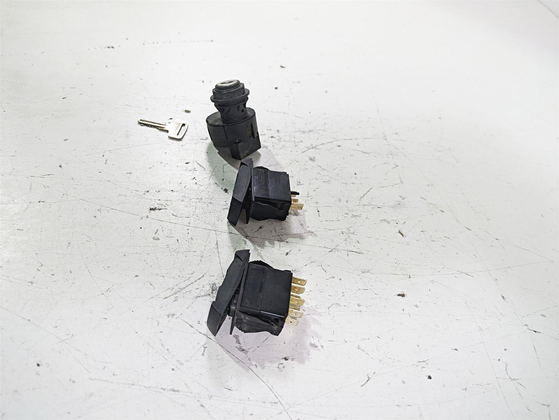 2020 Polaris RZR XP 1000 Turbo Ignition Awd Light Switch Key Set 4016058 {{ shop.shopifyCountryName }} - Mototech271