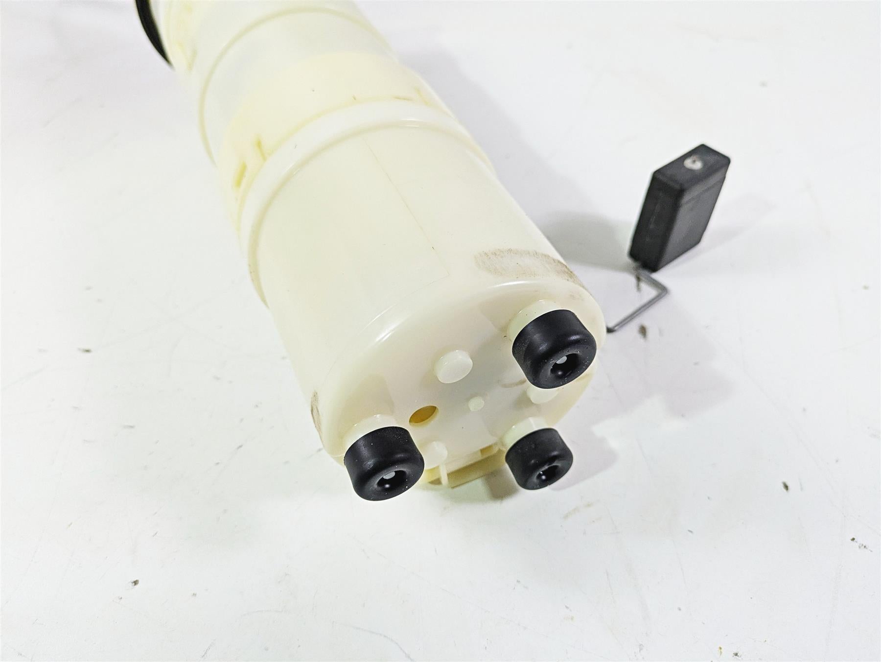 2006 Yamaha GP1300R Waverunner Fuel Gas Petrol Pump & Sender 60E-13907-01-00 {{ shop.shopifyCountryName }} - Mototech271