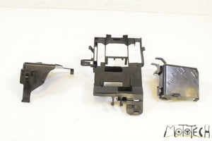 2008 Harley VRSCDXA NIGHT ROD SPECIAL Electrical Holder Bracket Tray SET 70473-0 | Mototech271