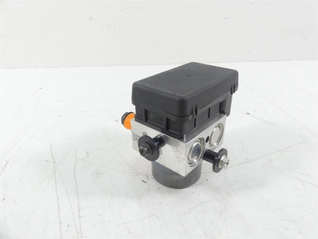 2015 Ducati Diavel Carbon Red Abs Brake Pump Pressure Module 54240481A {{ shop.shopifyCountryName }} - Mototech271