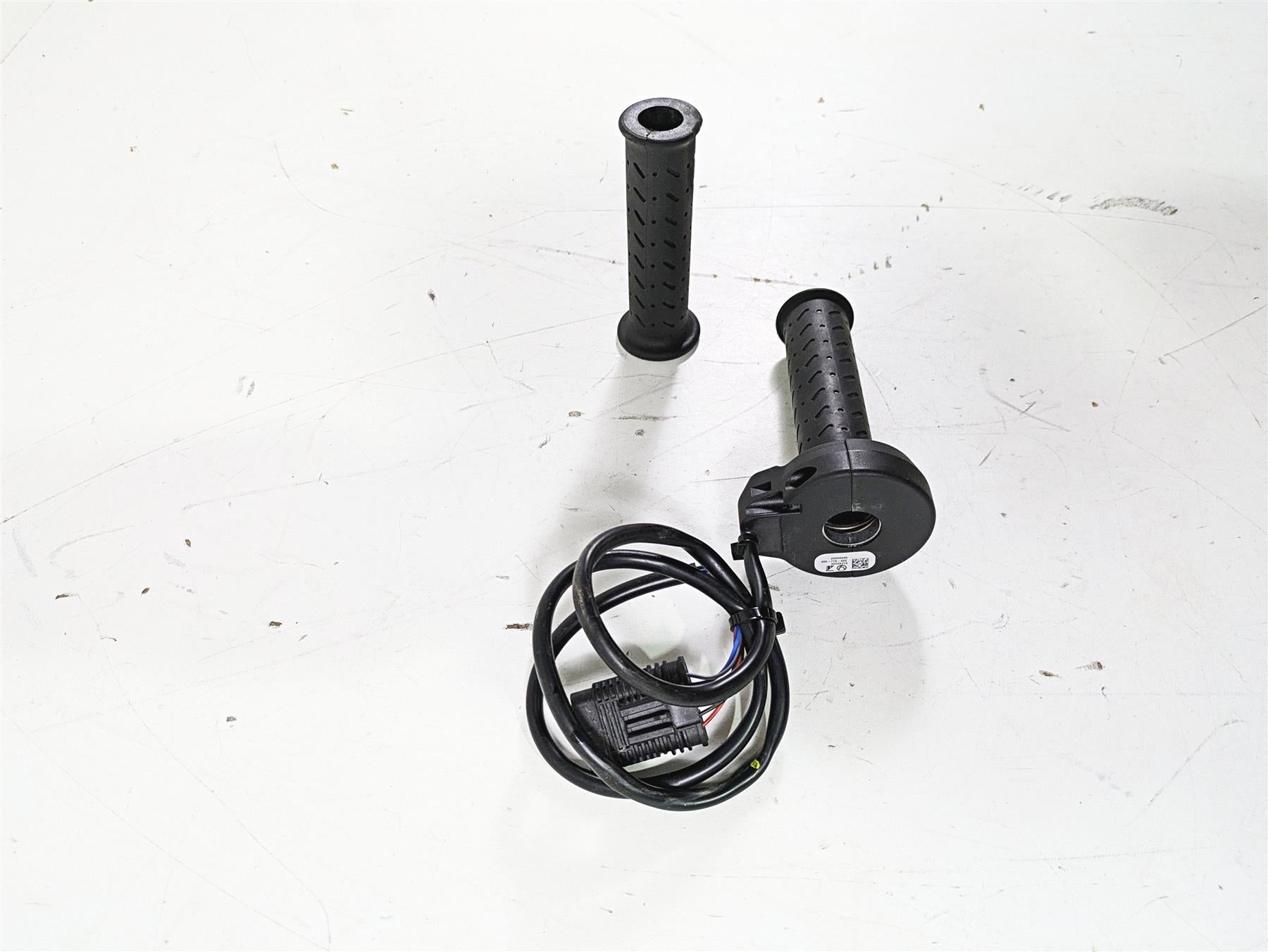 2021 Aprilia RS660 Ride Fly By Wire Throttle Sensor 2D000095 {{ shop.shopifyCountryName }} - Mototech271