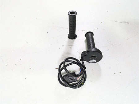 2021 Aprilia RS660 Ride Fly By Wire Throttle Sensor 2D000095 {{ shop.shopifyCountryName }} - Mototech271