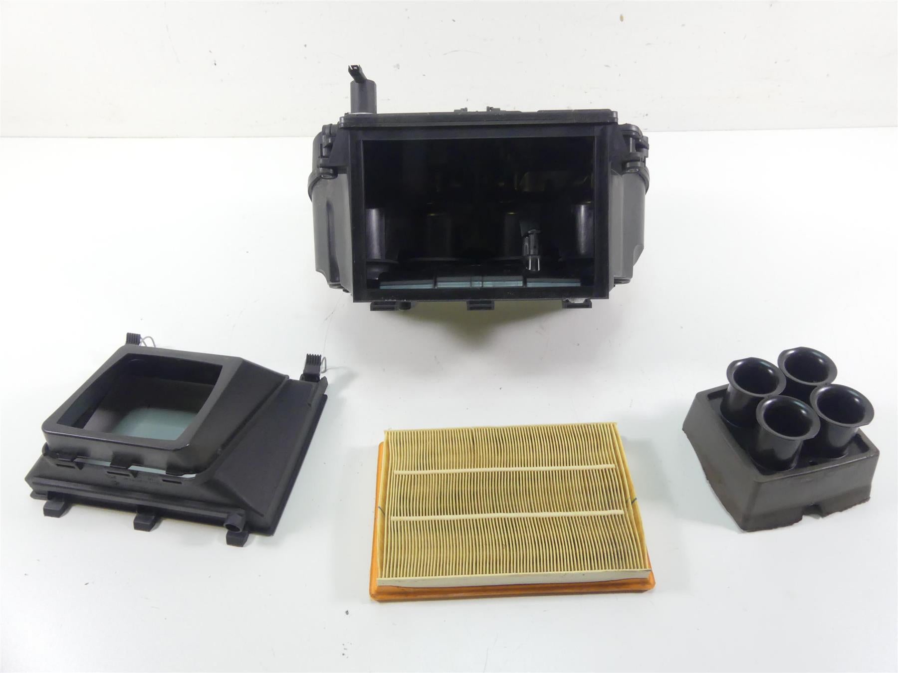 2016 BMW S1000XR K49 Air Box Filter Inlet Air Duct Set 13718544689 & 13718561313 {{ shop.shopifyCountryName }} - Mototech271