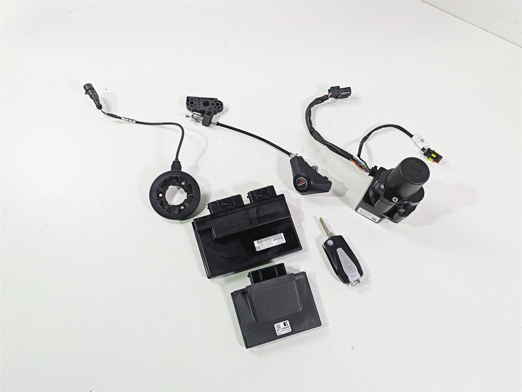2018 KTM 1290 Super Duke R Cdi Ecm 868.35Mhz Immobilizer Key Set 61341031300 {{ shop.shopifyCountryName }} - Mototech271