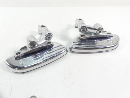 2007 Harley FLHTCU SE CVO Electra Glide Floorboard Shifter Brake Set 50688-04 {{ shop.shopifyCountryName }} - Mototech271