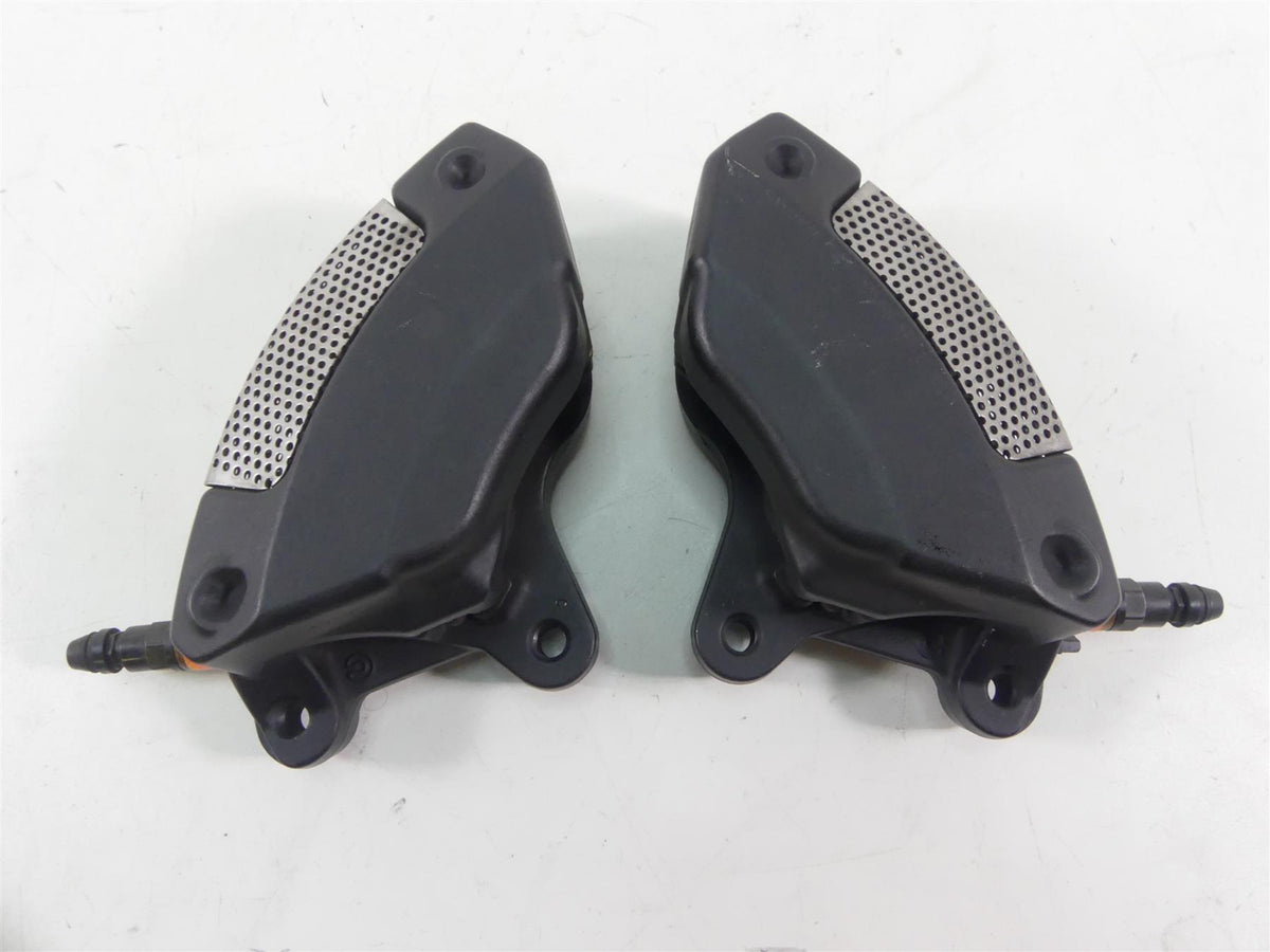2012 Harley Touring FLHX Street Glide Front Brake Caliper Set 43027-08 44023-08 {{ shop.shopifyCountryName }} - Mototech271