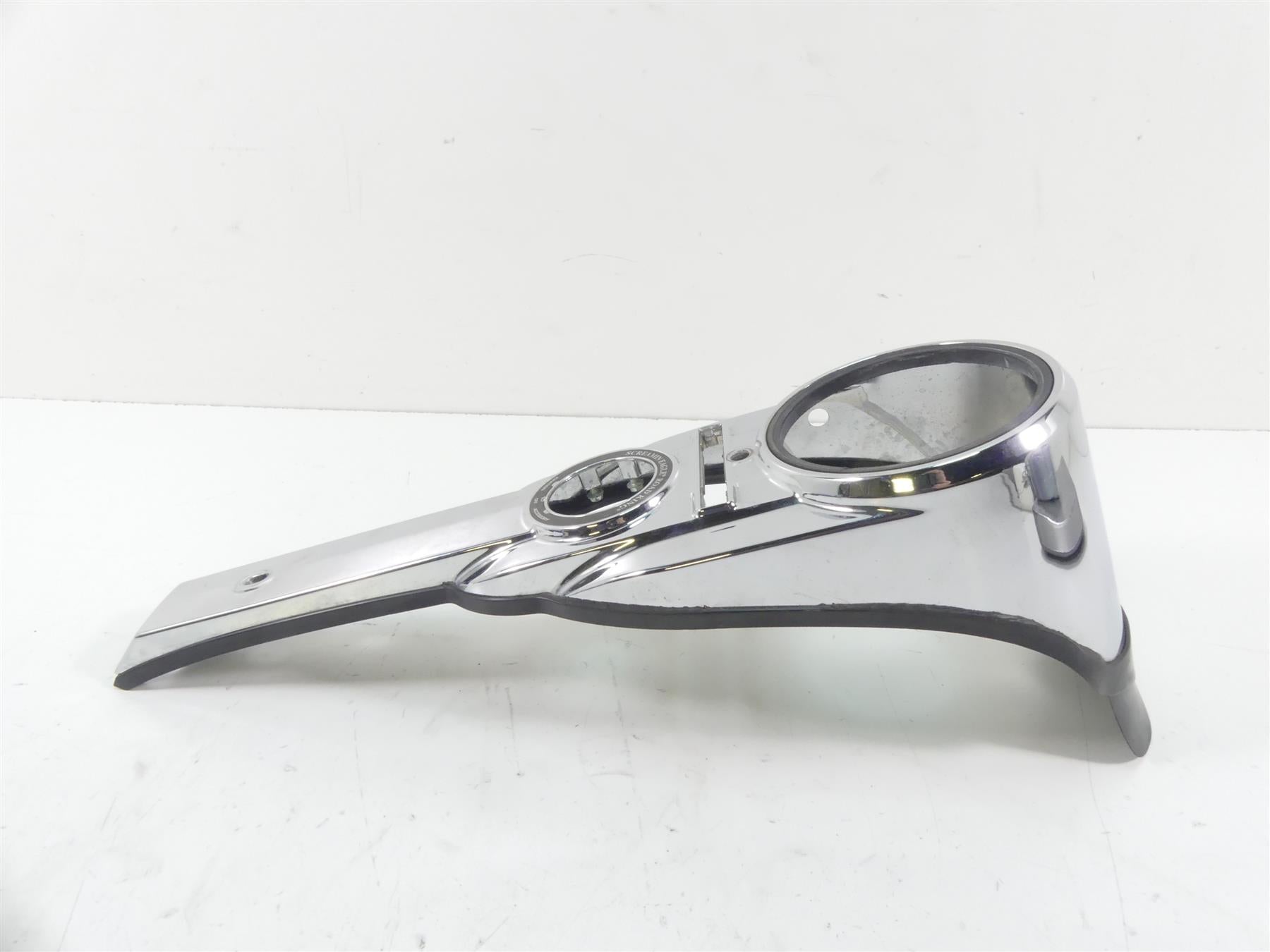 2007 Harley Touring FLHR SE CVO Road King Fuel Tank Dash Console Cover 69105-02 {{ shop.shopifyCountryName }} - Mototech271