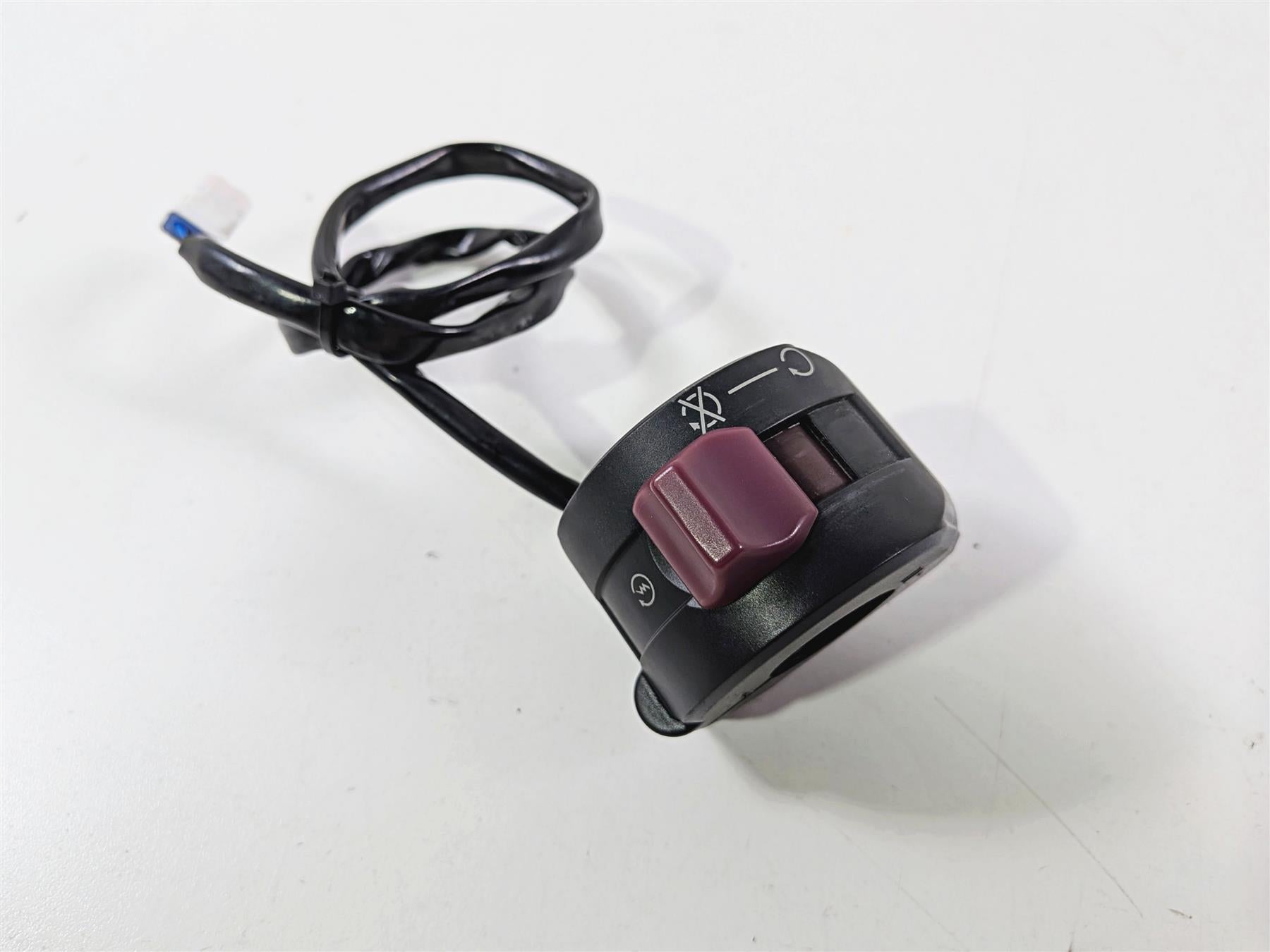 2016 Ducati Hypermotard 939 SP Right Hand Start Stop Control Switch 65010122E-Mototech271