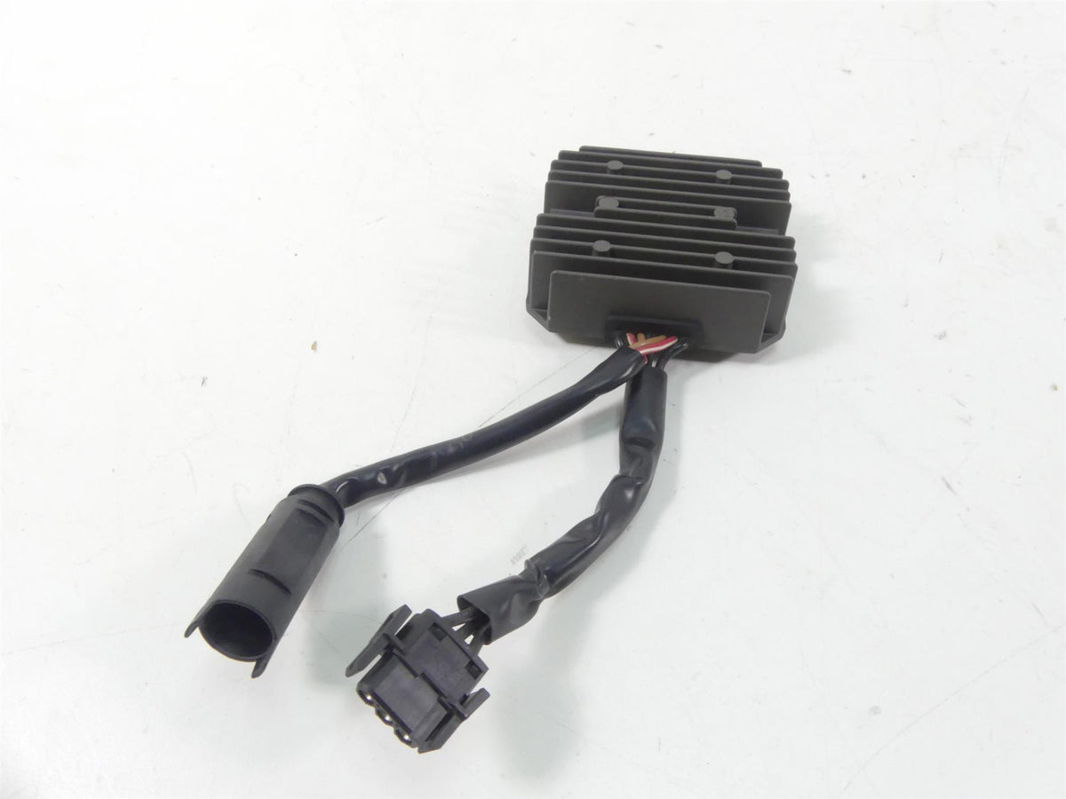 2017 BMW F800GS K72 Rectifier Voltage Regulator SH541SD 61317707943 {{ shop.shopifyCountryName }} - Mototech271