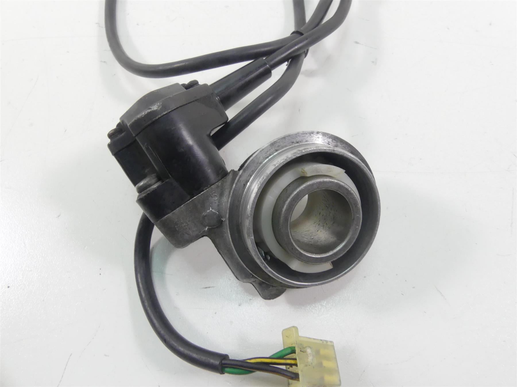 2003 Honda VT750 DC Shadow Spirit Speedometer Drive Gear Hub -Read 44800-MR1-003 {{ shop.shopifyCountryName }} - Mototech271