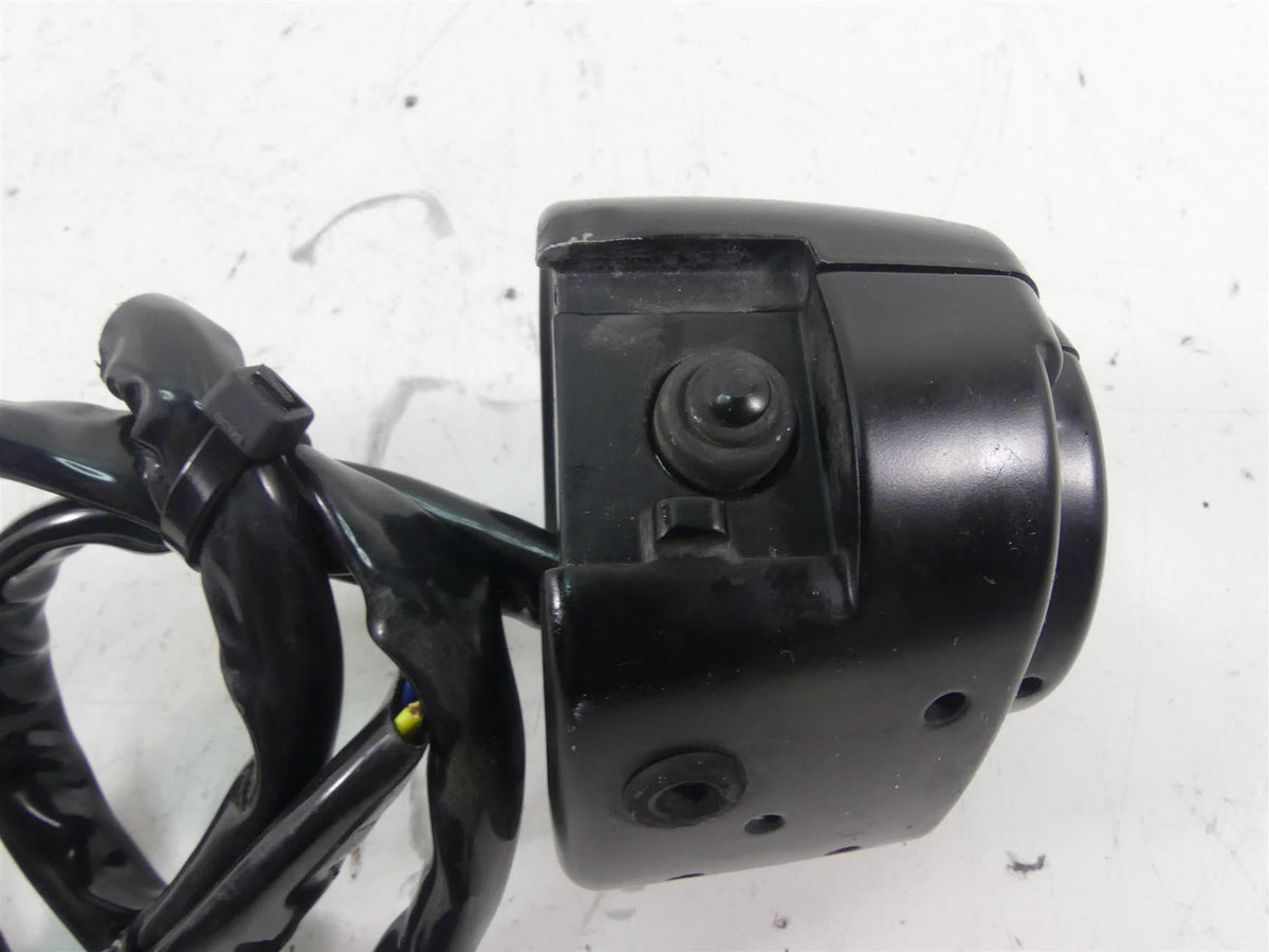 2012 Harley VRSCF Muscle Rod Left Hand Lights Control Switch - Read 71682-06A {{ shop.shopifyCountryName }} - Mototech271