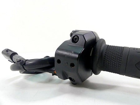 2022 Triumph Speed Triple 1200 RS Ride Fly By Wire Throttle Grip T2045140 {{ shop.shopifyCountryName }} - Mototech271