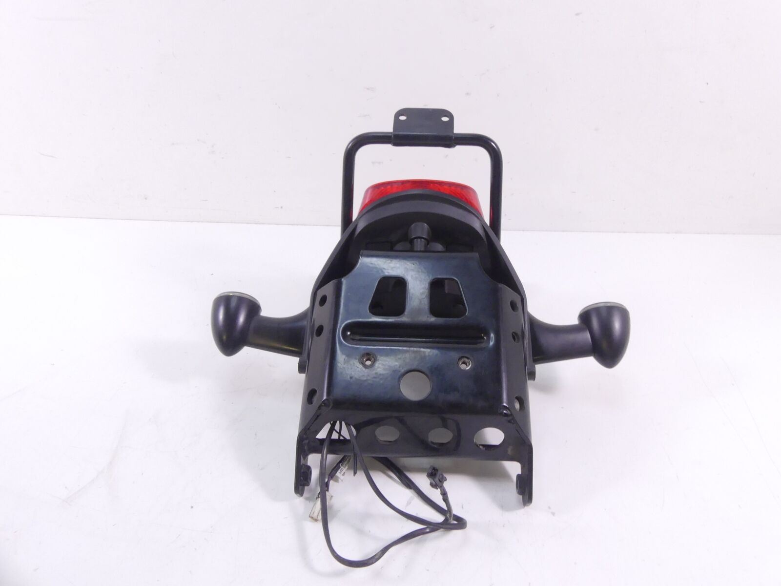 2009 Harley Sportster XR1200 Rear Taillight LED Blinker Plate Holder Set 68257-0 {{ shop.shopifyCountryName }} - Mototech271