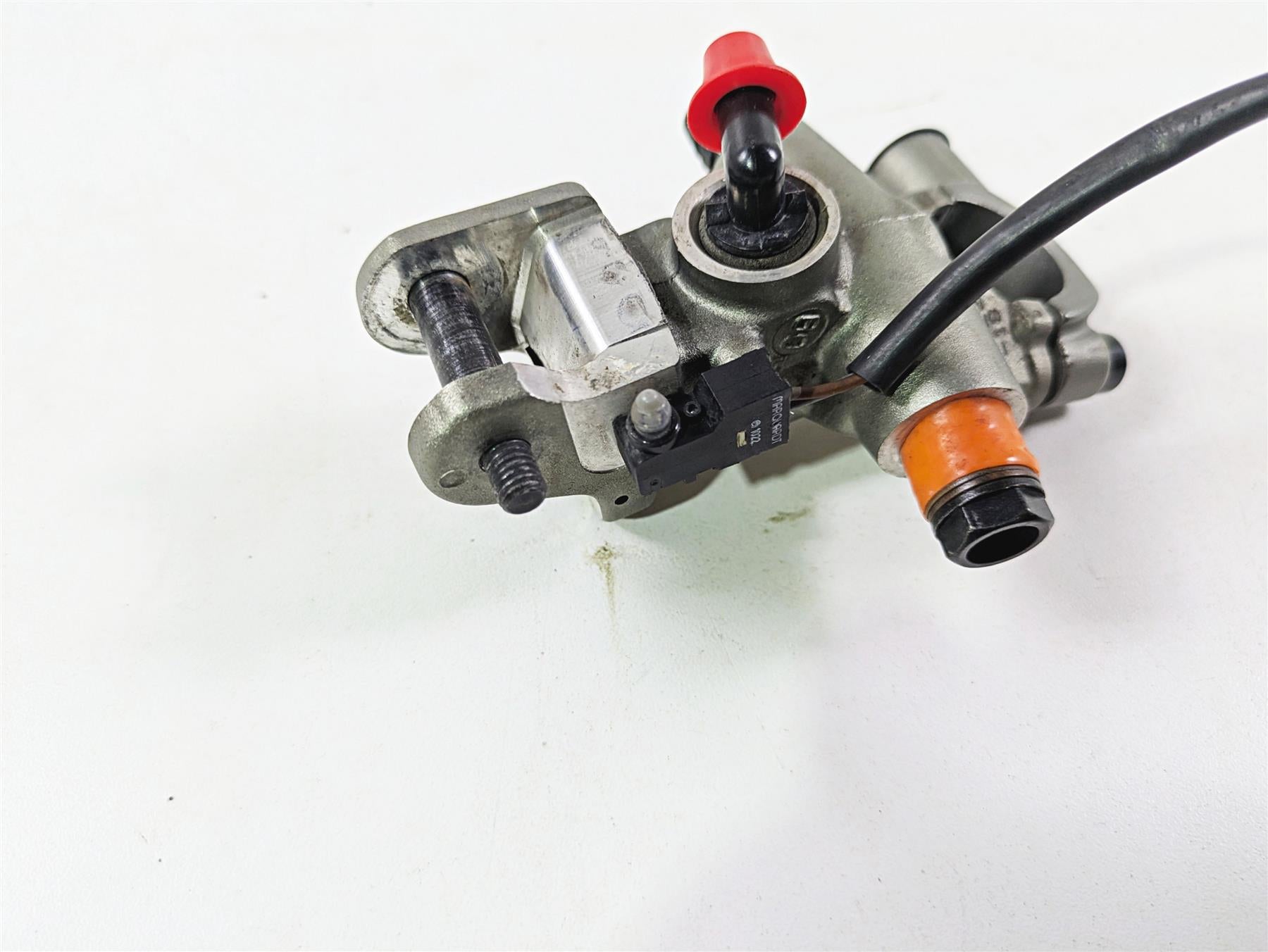 2010 Ducati Streetfighter 1098 S Front Radial Brake Master Cylinder 62440571A {{ shop.shopifyCountryName }} - Mototech271