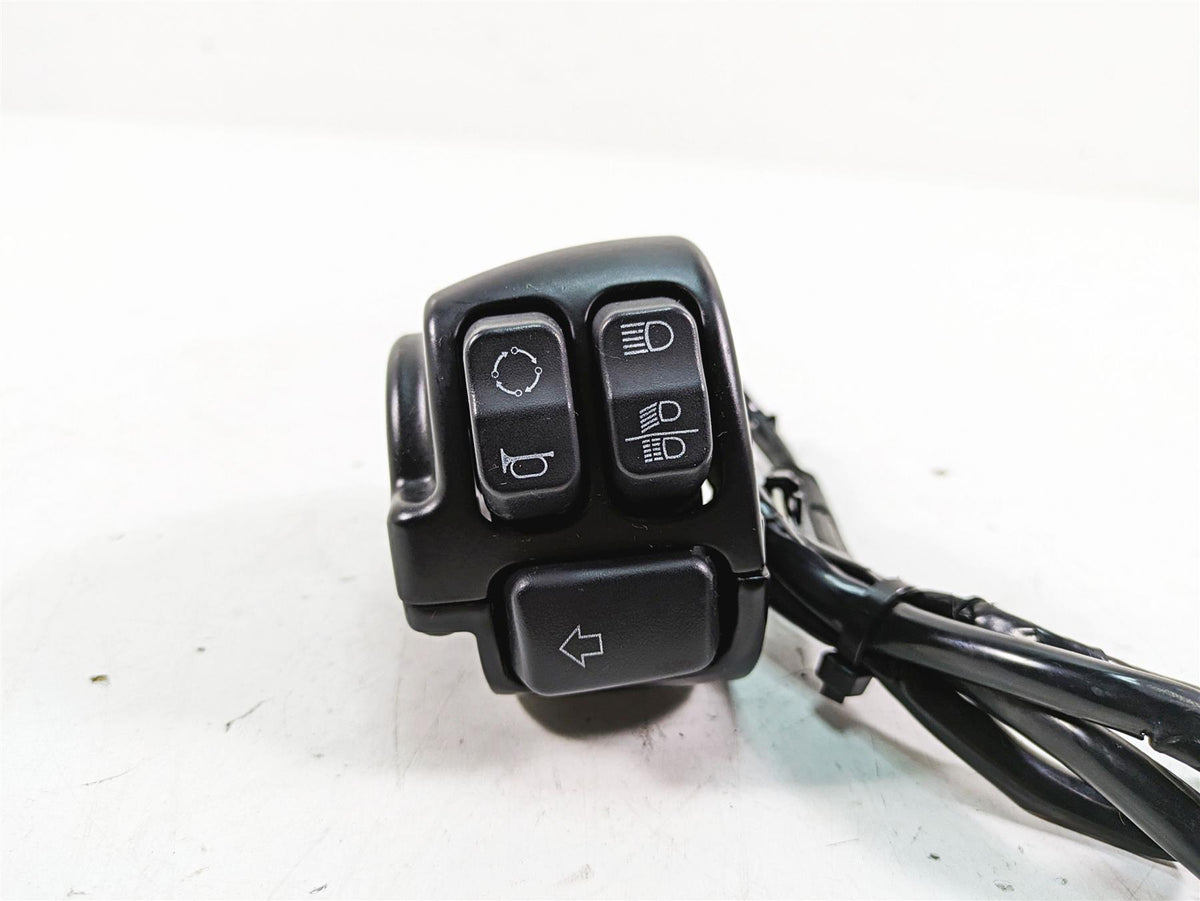 2020 Harley Softail FXBB Street Bob Left Hand Control Switch - Read 71500292 {{ shop.shopifyCountryName }} - Mototech271
