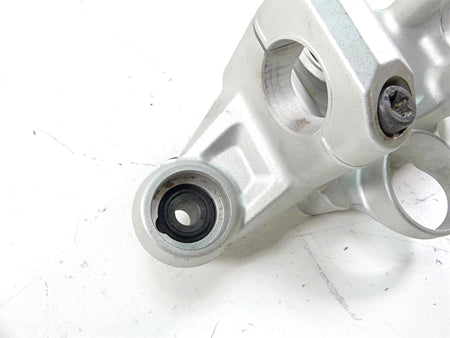 2015 BMW R1200GS GSW K50 Upper Triple Tree Steering Clamp 31428555849 8520478 {{ shop.shopifyCountryName }} - Mototech271