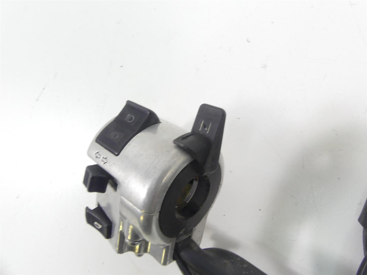1998 Honda Shadow VT1100T Left Hand Turn Signal Control Switch 35020-MAH-A10 {{ shop.shopifyCountryName }} - Mototech271