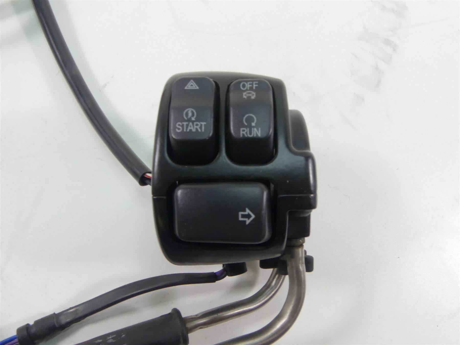 2013 Harley FXDWG Dyna Wide Glide Right Hand Control Switch -Read 71500068 {{ shop.shopifyCountryName }} - Mototech271