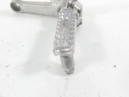 2021 Honda CBR600RR Front Left Rider Driver Footpeg Foot Peg 50700-MFJ-D00 {{ shop.shopifyCountryName }} - Mototech271