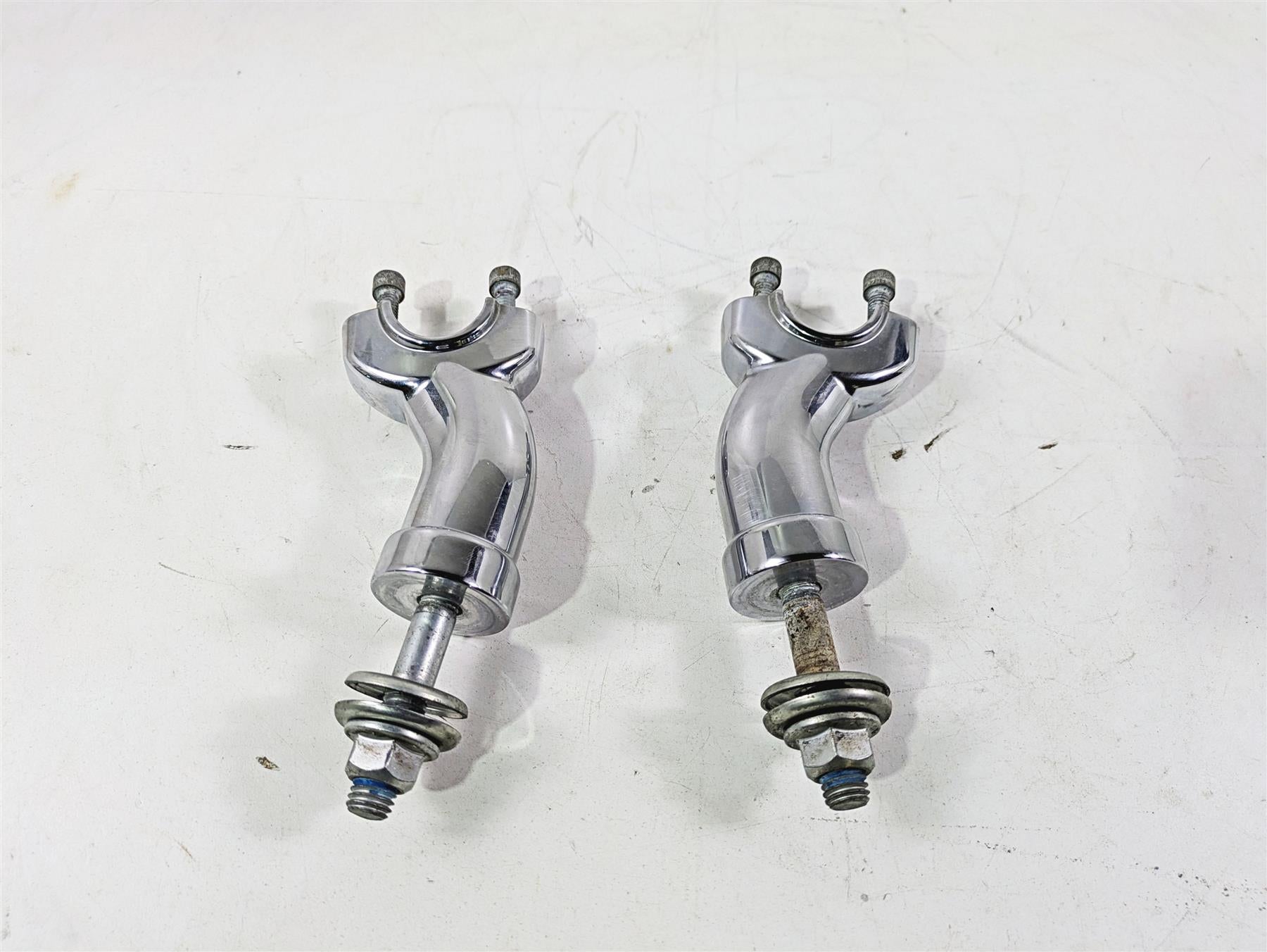 2018 Harley FXBR Softail Breakout Handlebar Handle Bar Risers Set 55900102 | Mototech271