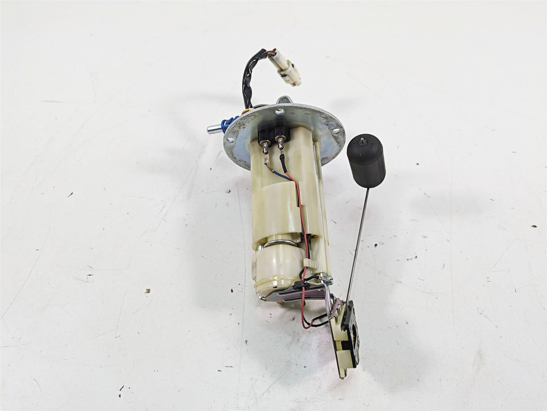 2009 Suzuki GSXR750 K9 Fuel Gas Petrol Pump - Tested 15100-37H00 15100-37H01 {{ shop.shopifyCountryName }} - Mototech271