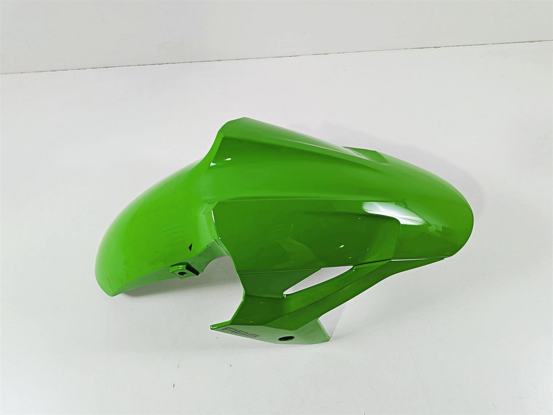 2024 Kawasaki EX500 Ninja 40th An. Front Fender Green 35038-0065 {{ shop.shopifyCountryName }} - Mototech271