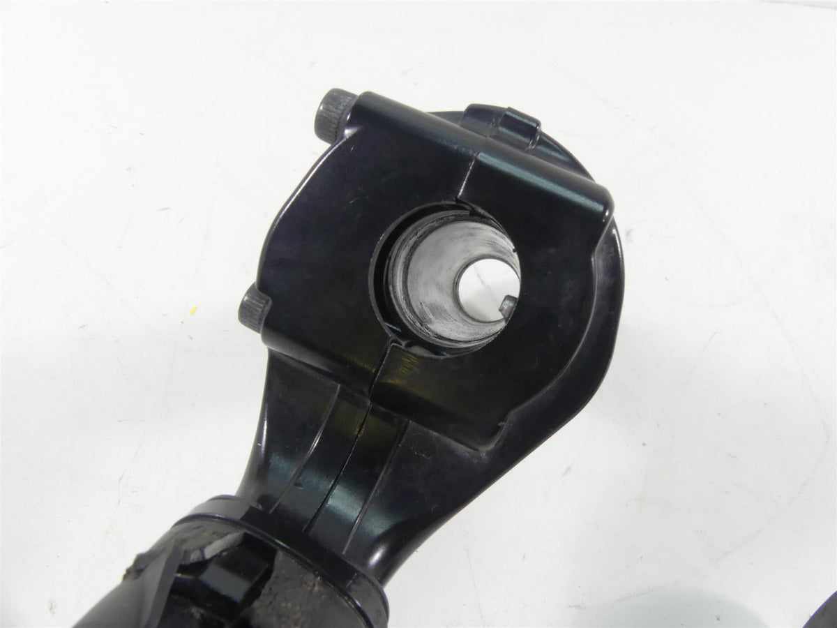 2015 Yamaha MT09 FZ09 Throttle Hand Grip Cable Set 3XW-26282-01-00 {{ shop.shopifyCountryName }} - Mototech271