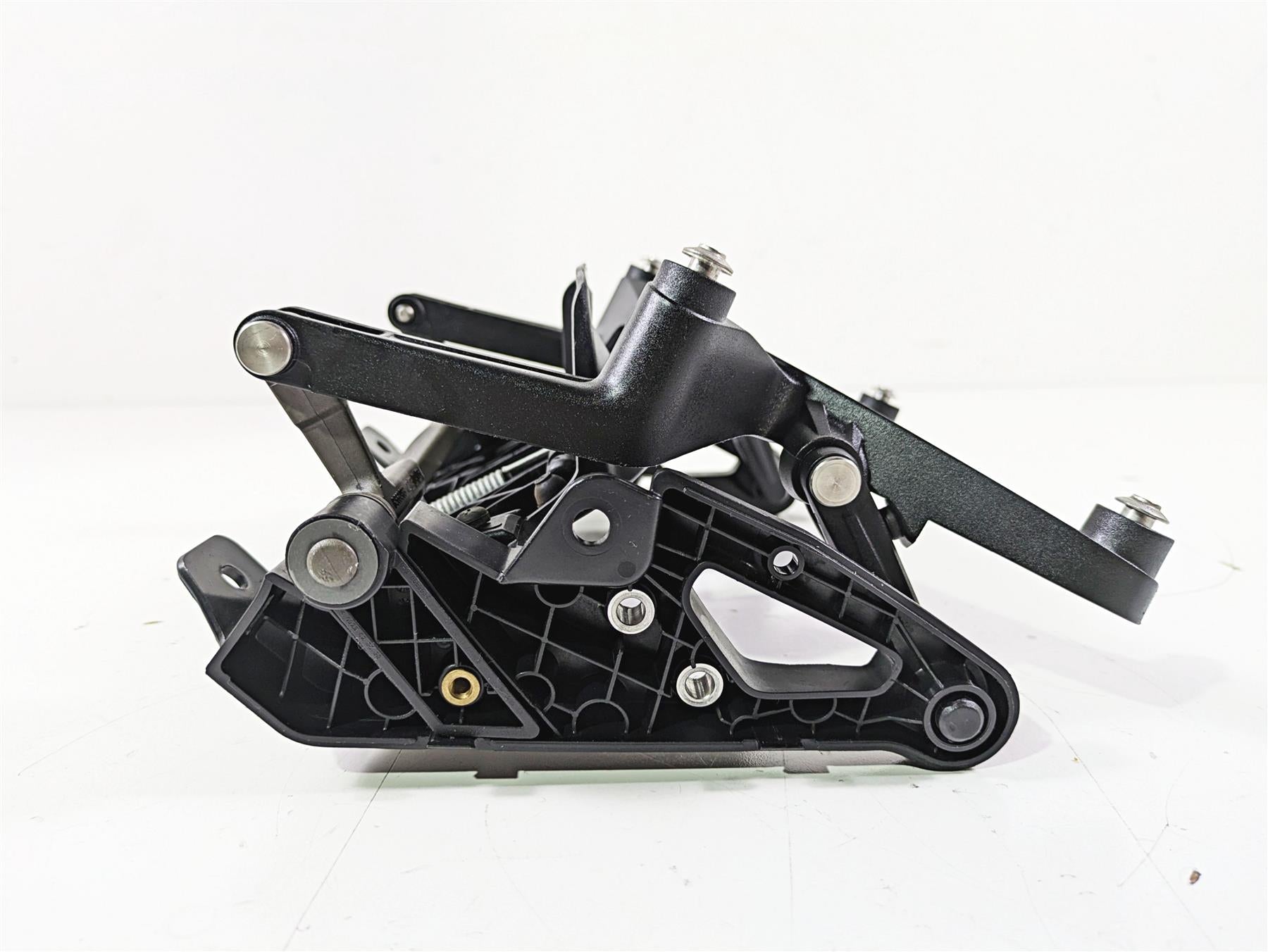 2019 BMW S1000XR K49 Windshield Mount Stay Holder 46637717039 46638553982 {{ shop.shopifyCountryName }} - Mototech271