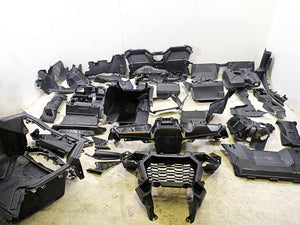 2023 Honda Talon SXS1000 S2R Interior Covers + Fuel Tank & Air Cleaner 64260-HL6