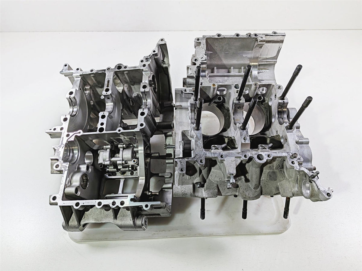 2014 Aprilia RSV4 RR Factory Engine Crankcase Crank Case Jug Set 2A000674 {{ shop.shopifyCountryName }} - Mototech271