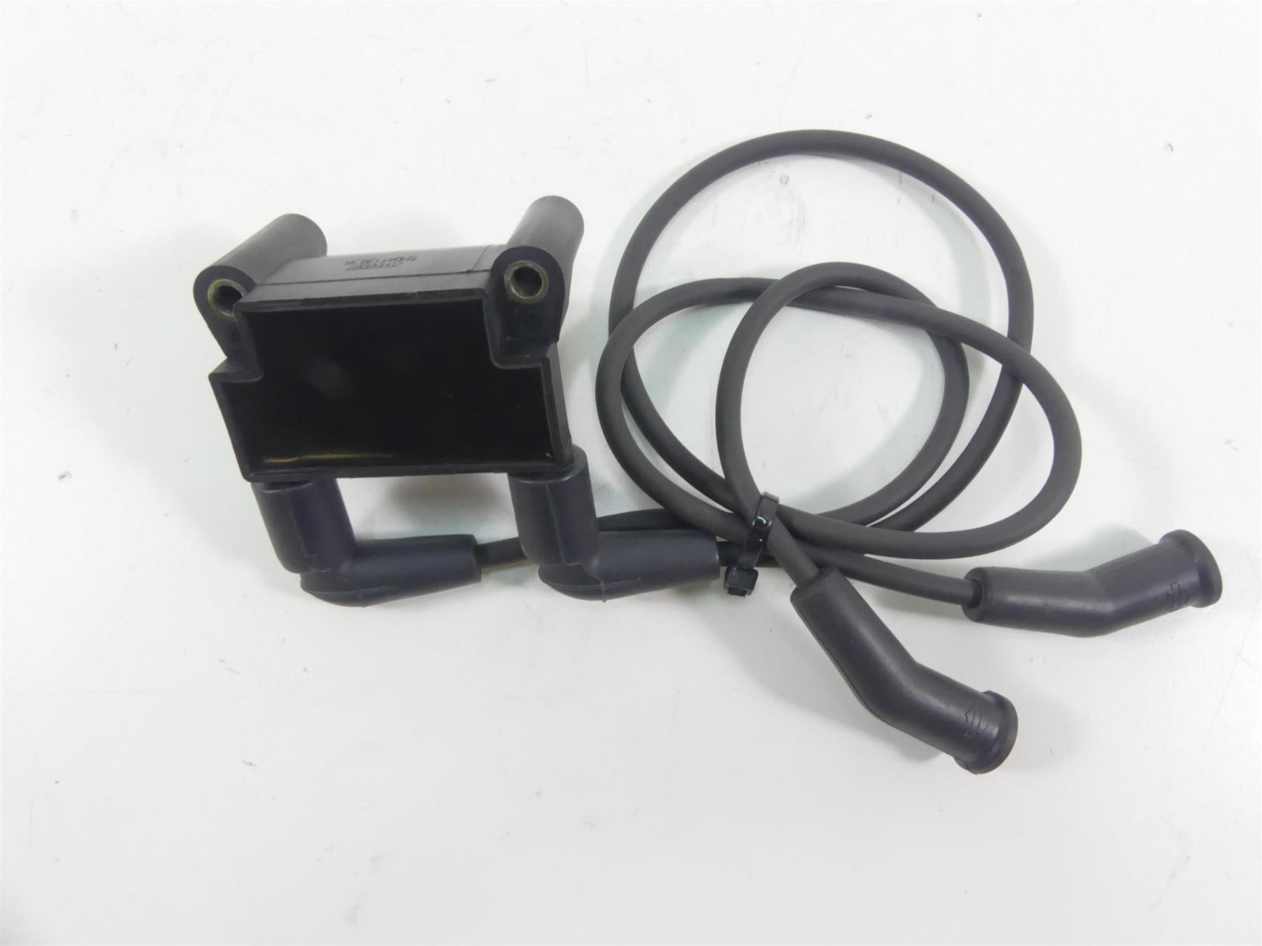 2016 Harley Touring FLHR Road King Delphi Ignition Coil Wires Plugs 31696-07A {{ shop.shopifyCountryName }} - Mototech271