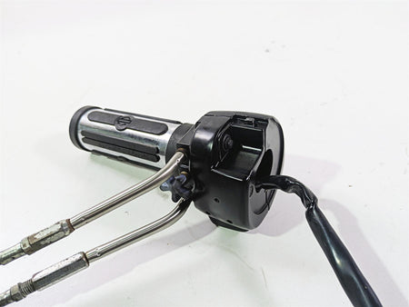2007 Harley Sportster XL1200 C Right Hand Control Switch Grip Set 71684-06A {{ shop.shopifyCountryName }} - Mototech271