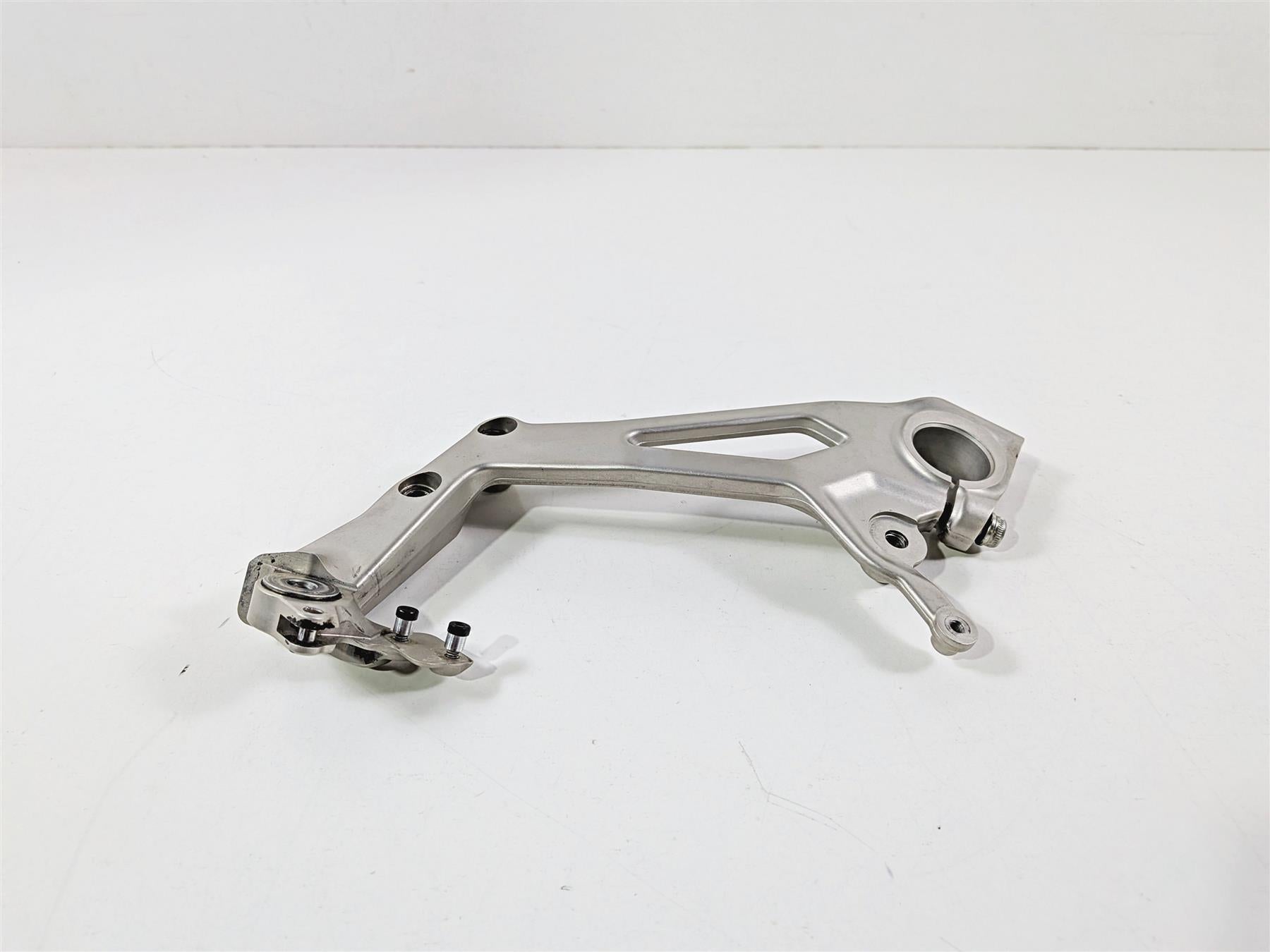 2019 Ducati Panigale V4S V4 S Corse Left Swingarm Frame To Peg Mount 8291G831BA {{ shop.shopifyCountryName }} - Mototech271