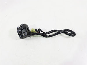2021 Kawasaki Z900 ZR900 Left Hand Control Switch - Read 46091-0492 | Mototech271